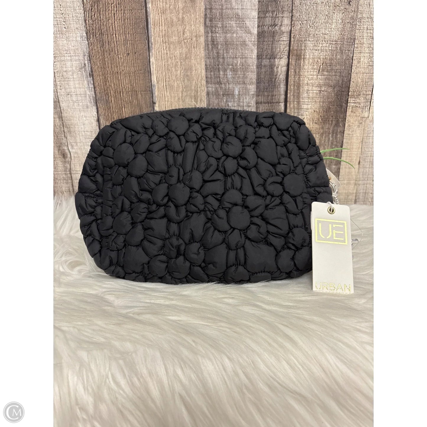 Makeup Bag By Urban Expressions, Size: Medium