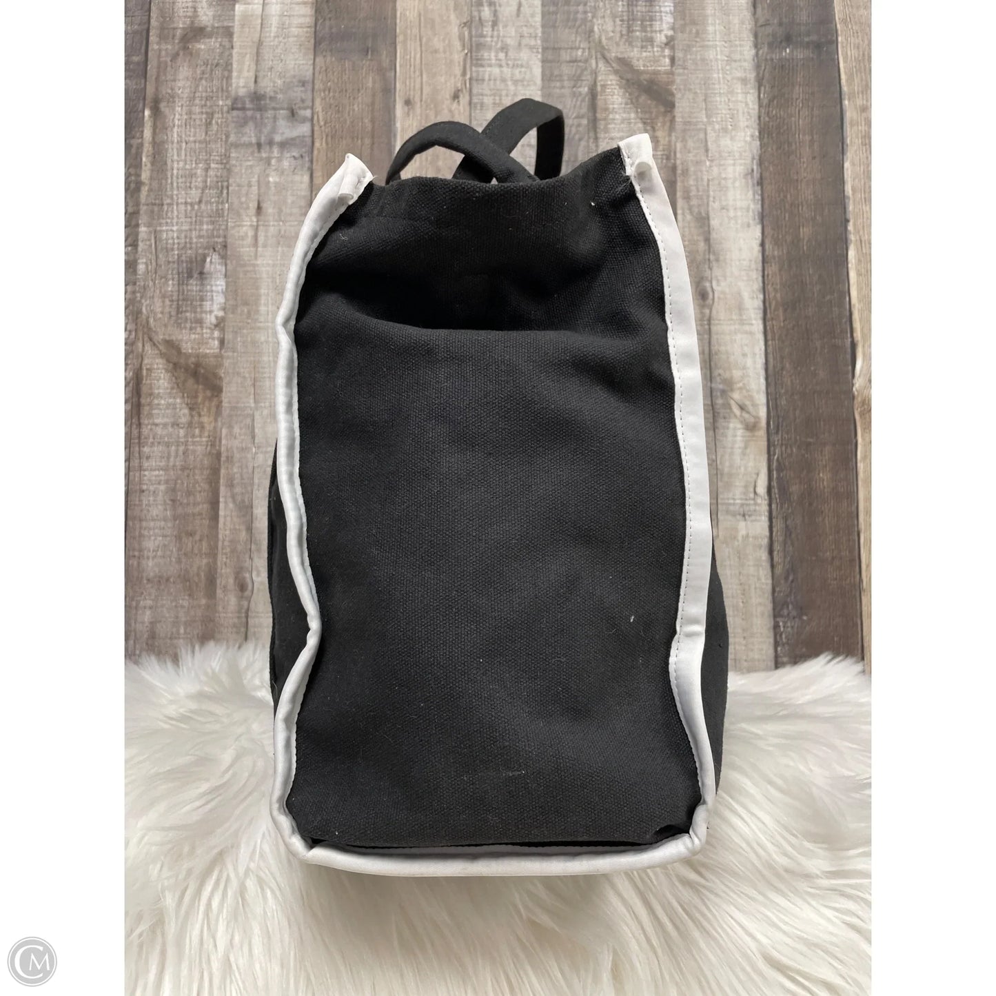 Tote Luxury Designer By Marc Jacobs, Size: Large