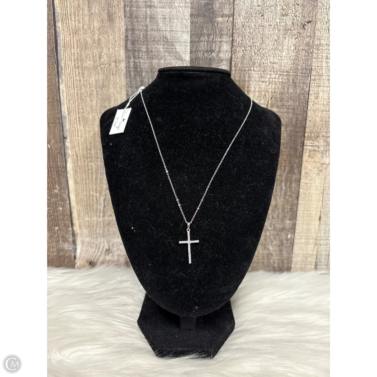 Necklace Charm By Clothes Mentor