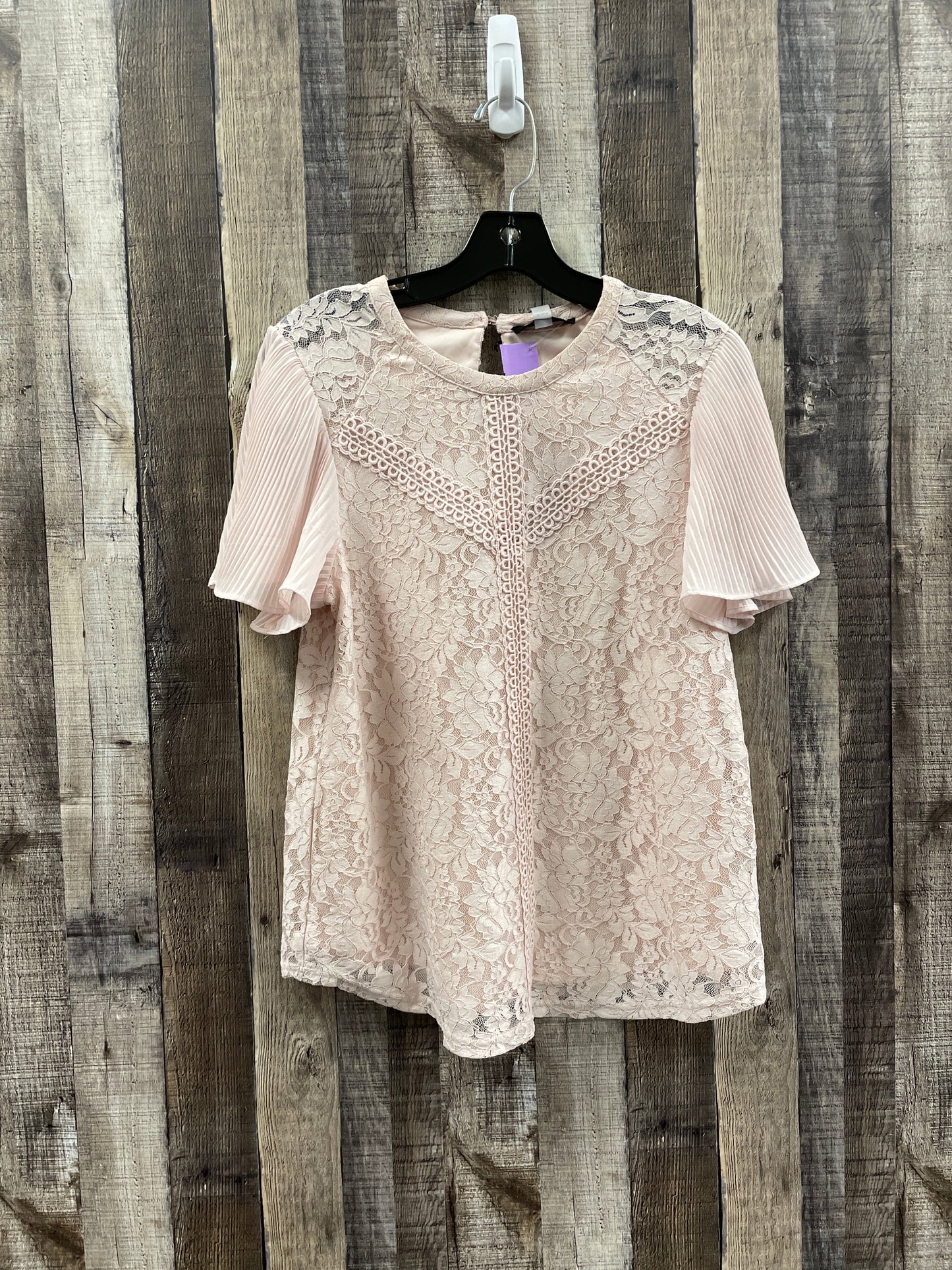 Pink Blouse Short Sleeve Cable And Gauge, Size M