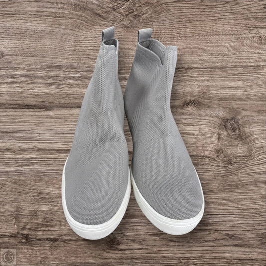 Shoes Sneakers By Mia In Grey, Size: 8.5