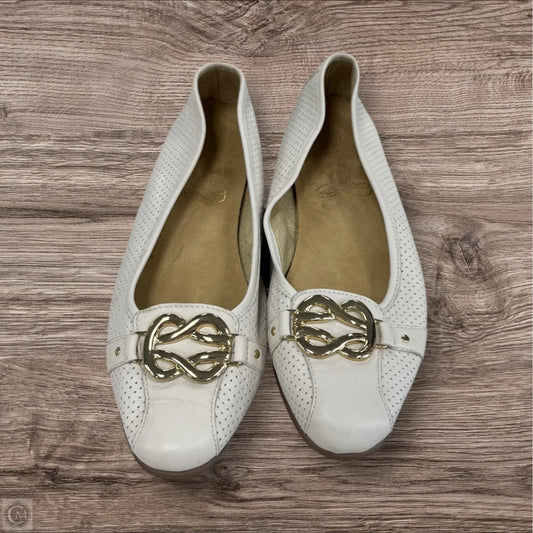 Shoes Flats By Aerosoles In Cream, Size: 10