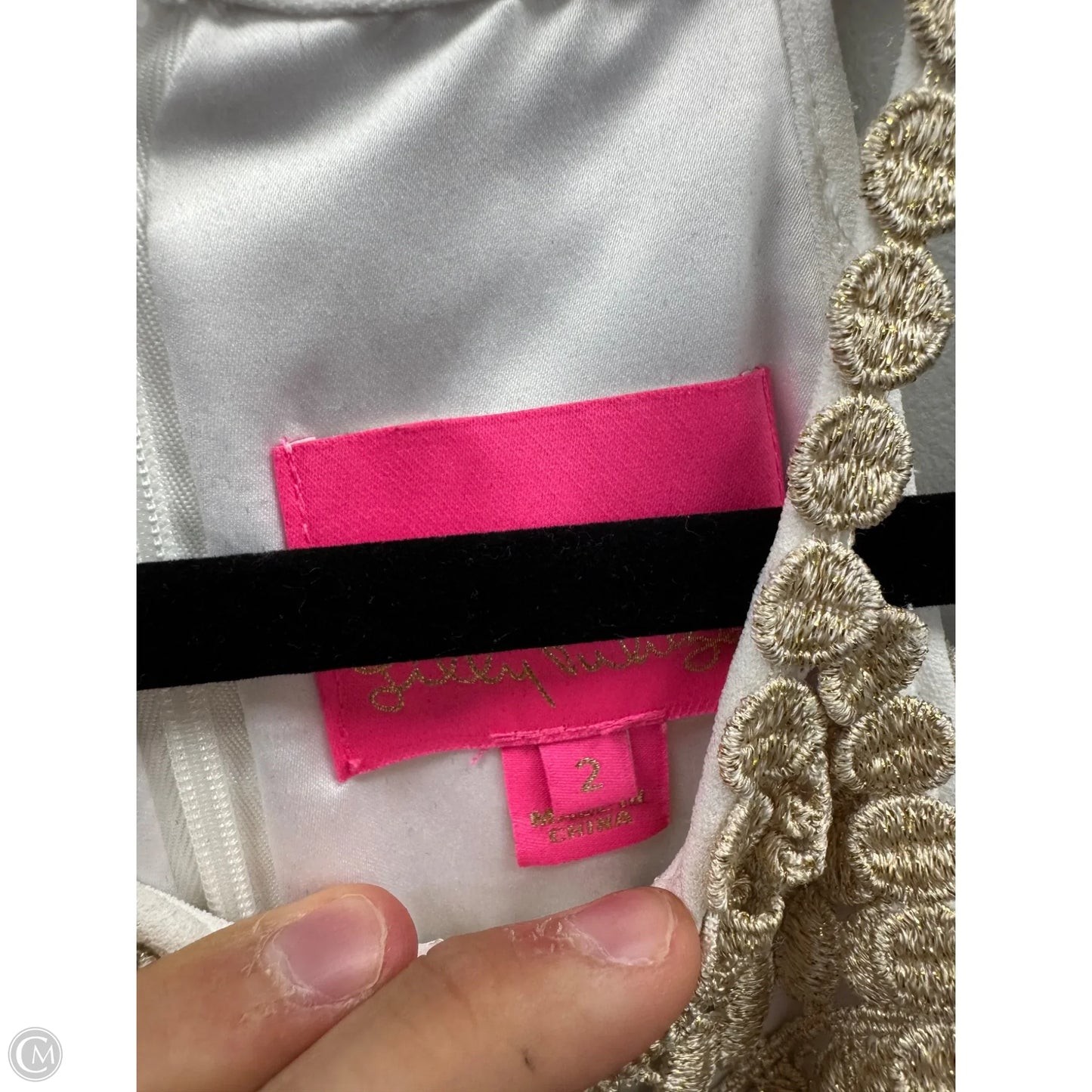 Dress Designer By Lilly Pulitzer In Gold & White, Size: 2