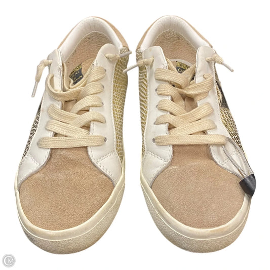 Shoes Sneakers By Vintage Havana In Tan & White, Size: 8
