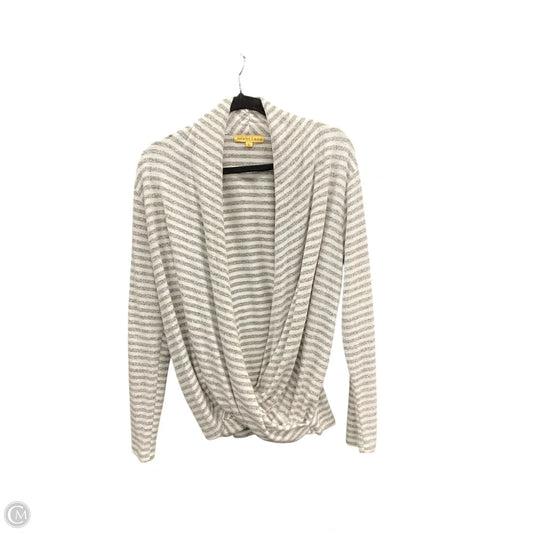 Sweater By Clothes Mentor In Grey & White, Size: L