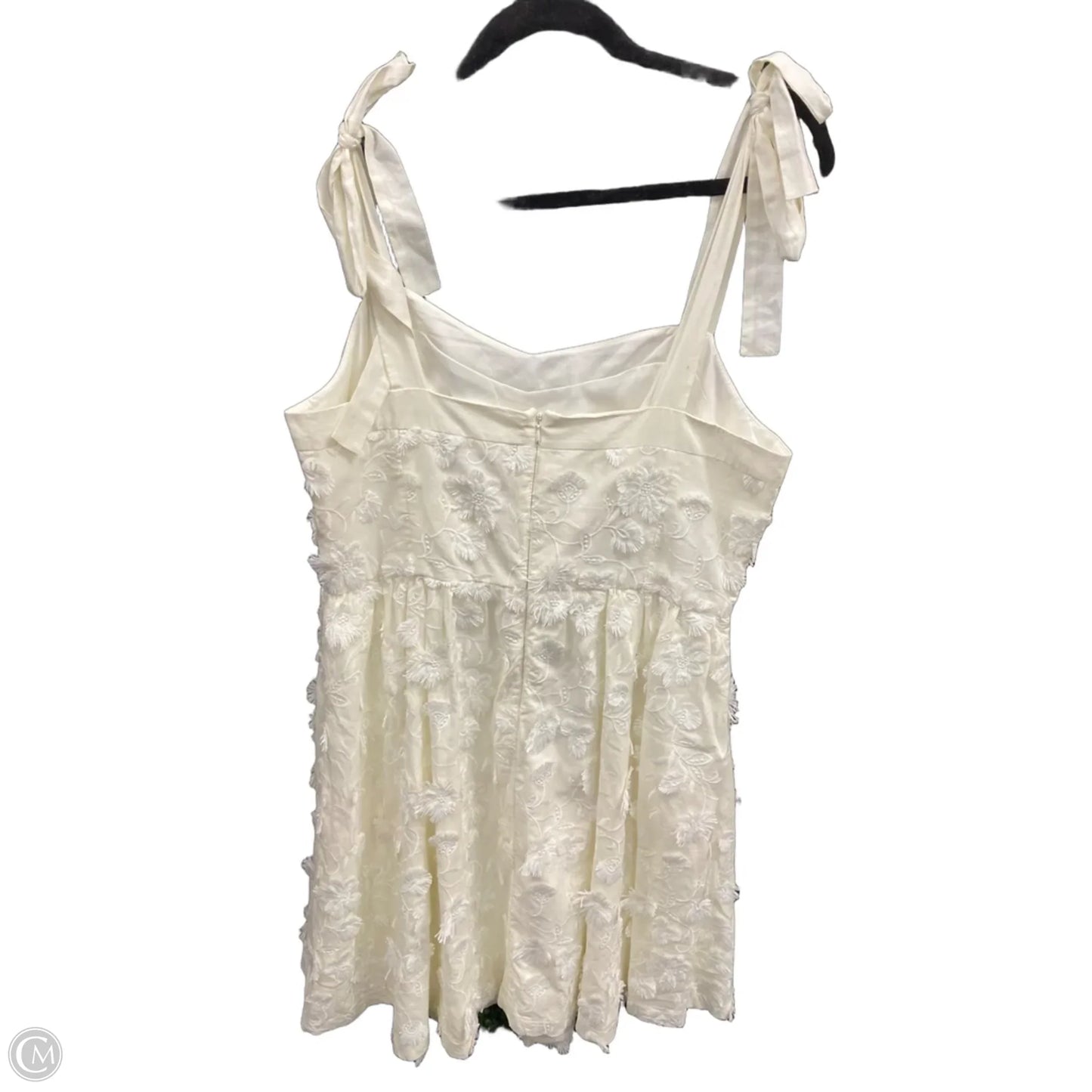 Dress Casual Short By Cmb In Ivory, Size: 14