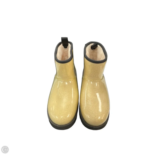 Boots Designer By Ugg In Cream, Size: 8