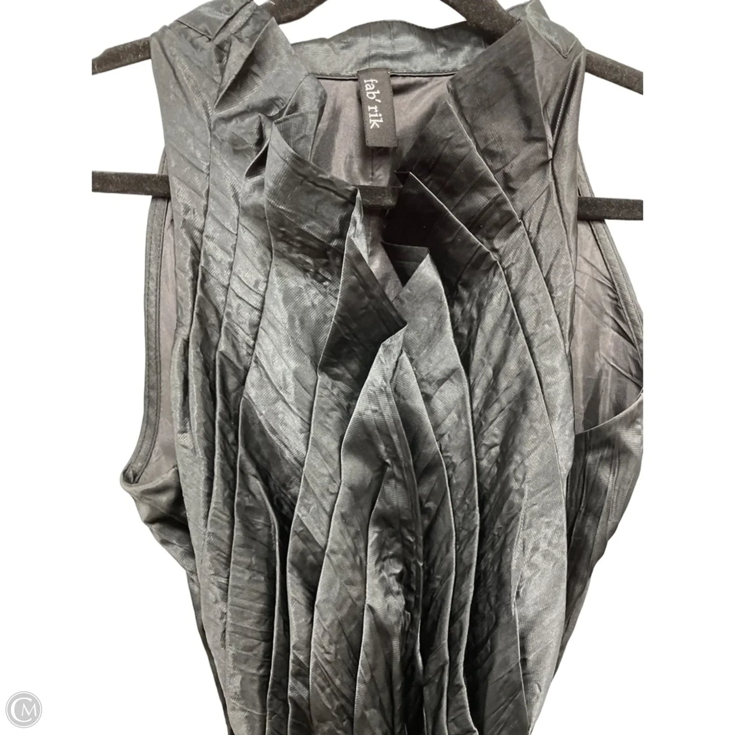 Blouse Sleeveless By Fabrik In Black, Size: L