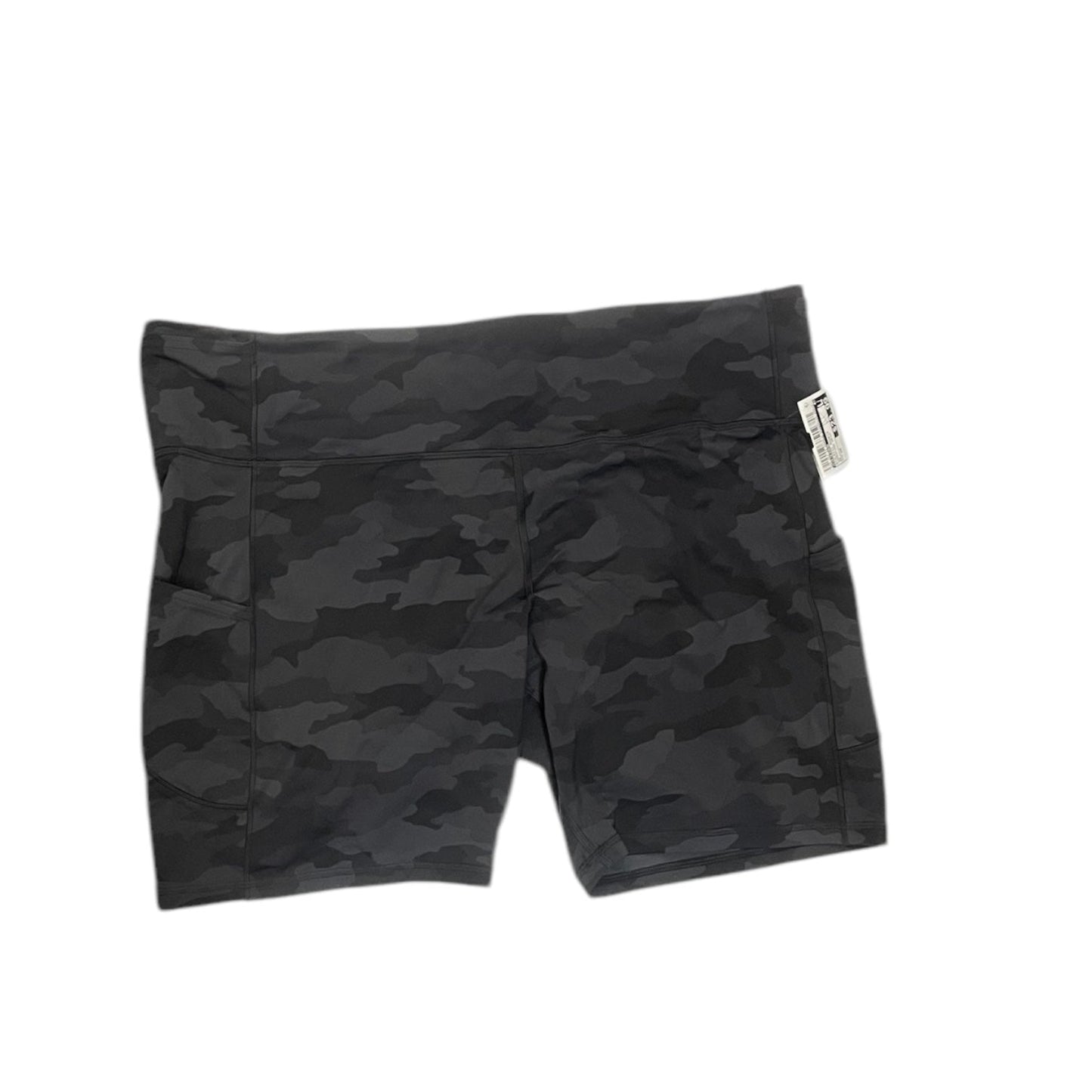 Athletic Shorts By Lululemon In Camouflage Print, Size: 20