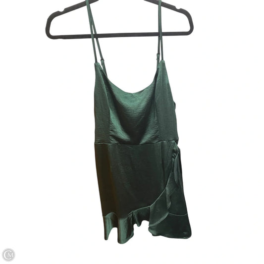 Dress Casual Short By Wild Fable In Green, Size: L