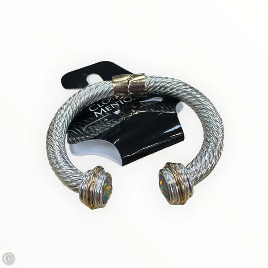 Bracelet Other By Clothes Mentor