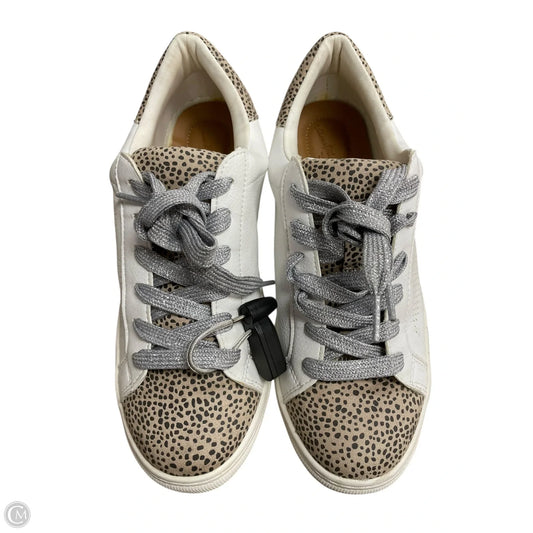 Shoes Sneakers By Universal Thread In Cream & Tan, Size: 10