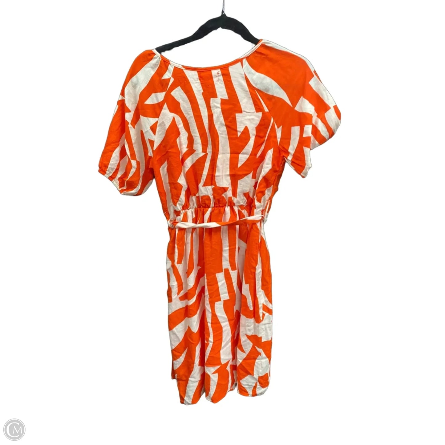 Dress Casual Short By Clothes Mentor In Cream & Orange, Size: S