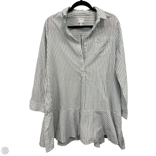 Dress Casual Short By Crown And Ivy In Green & White, Size: M