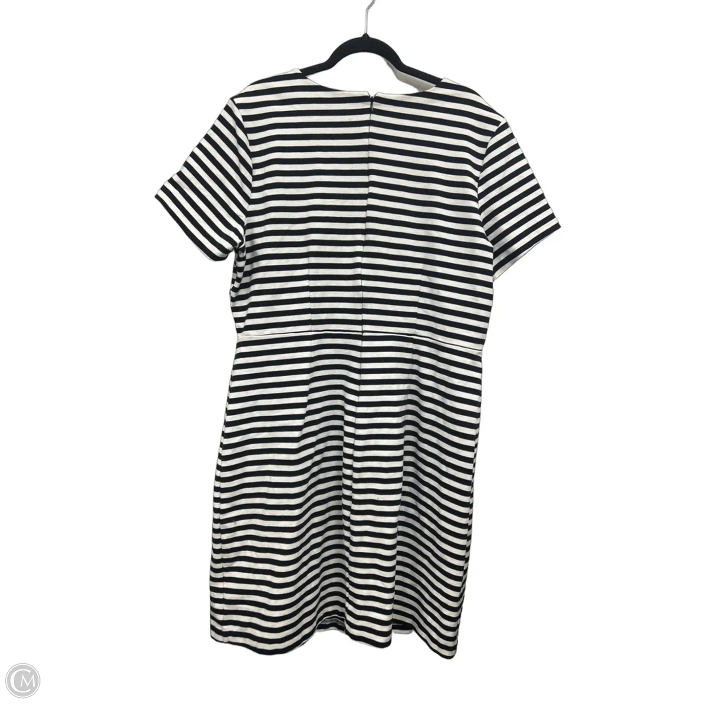 Dress Casual Short By Old Navy In Black & White, Size: Xxl