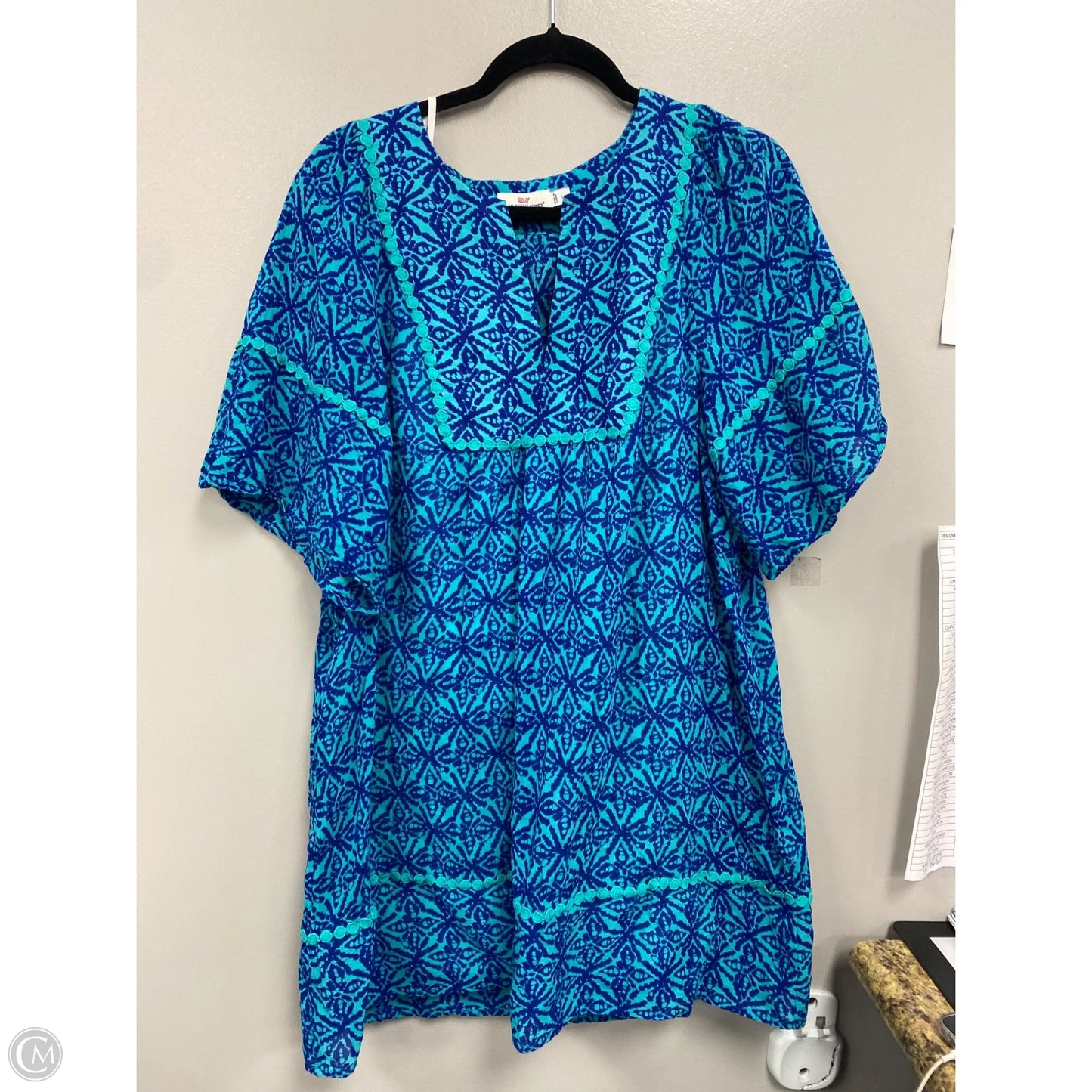 Dress Casual Short By Vineyard Vines In Blue & Green, Size: L