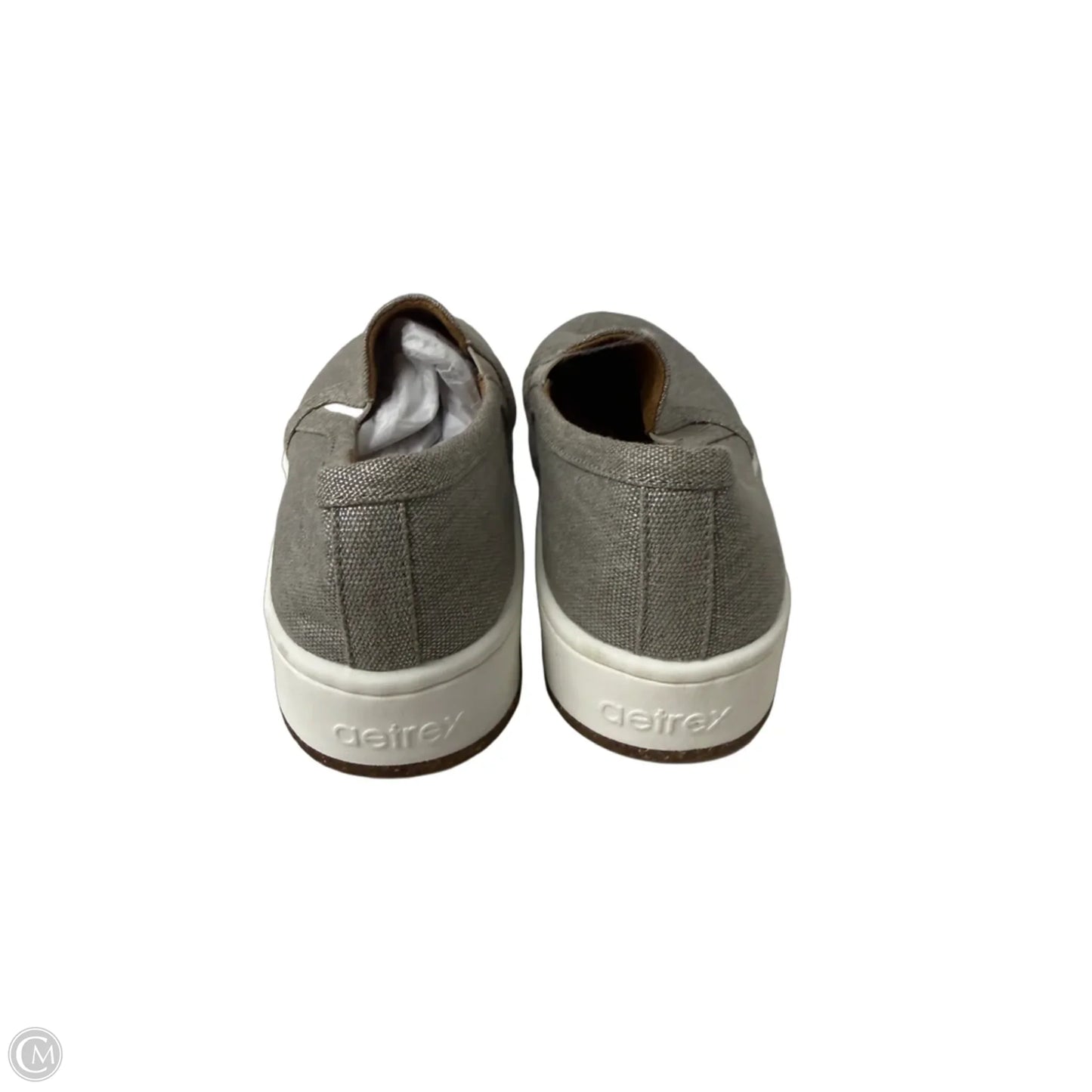 Shoes Flats By Aetrex In Grey, Size: 7