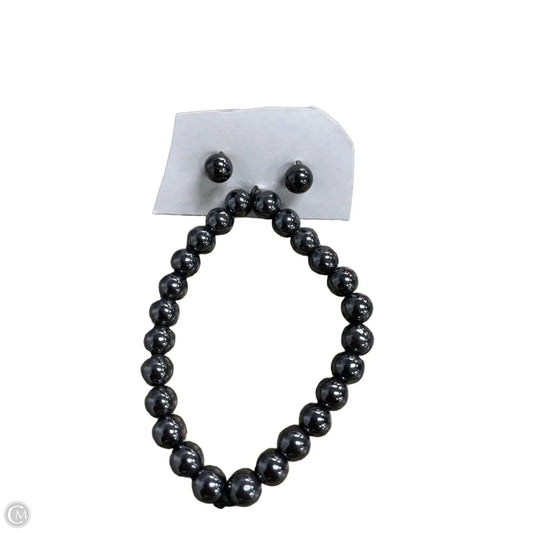 Bracelet Set By Clothes Mentor, Size: 02 Piece Set