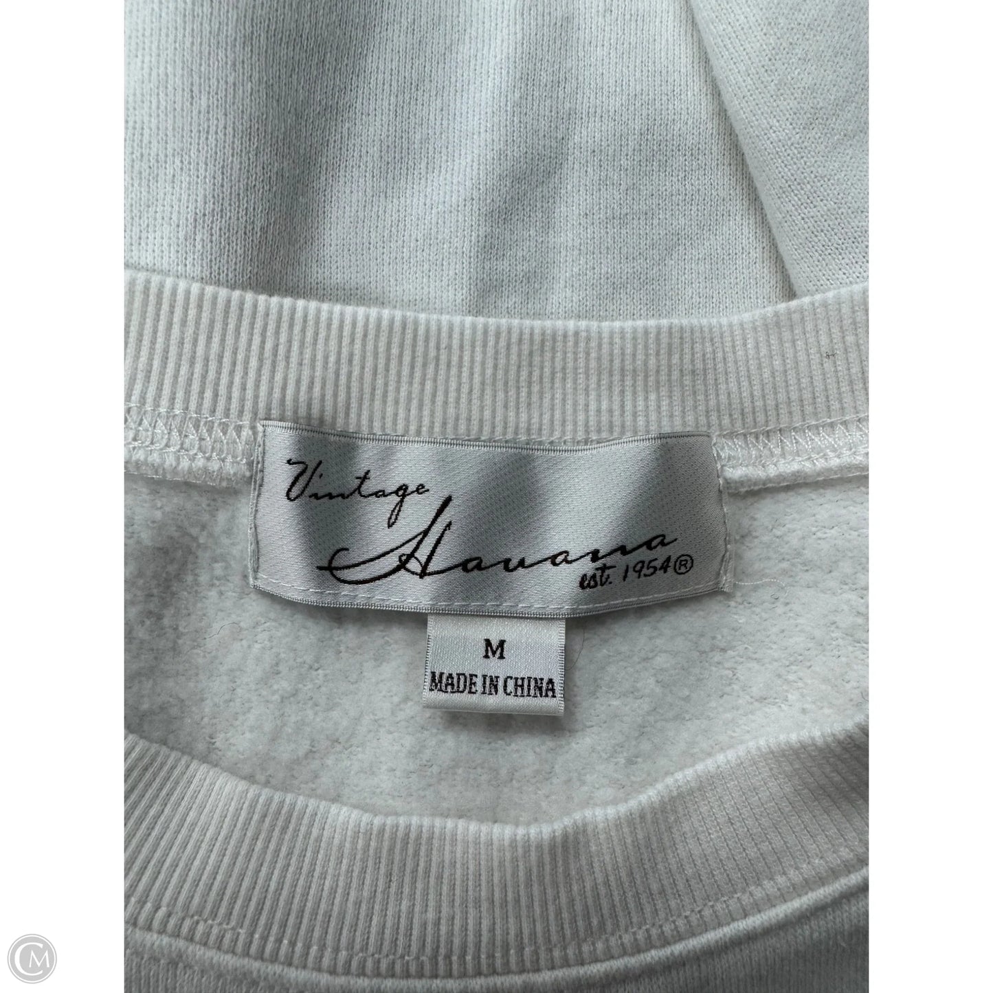 Sweatshirt Crewneck By Vintage Havana In White, Size: M
