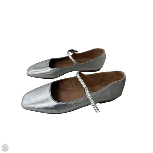 Shoes Flats By Nordstrom In Silver, Size: 7