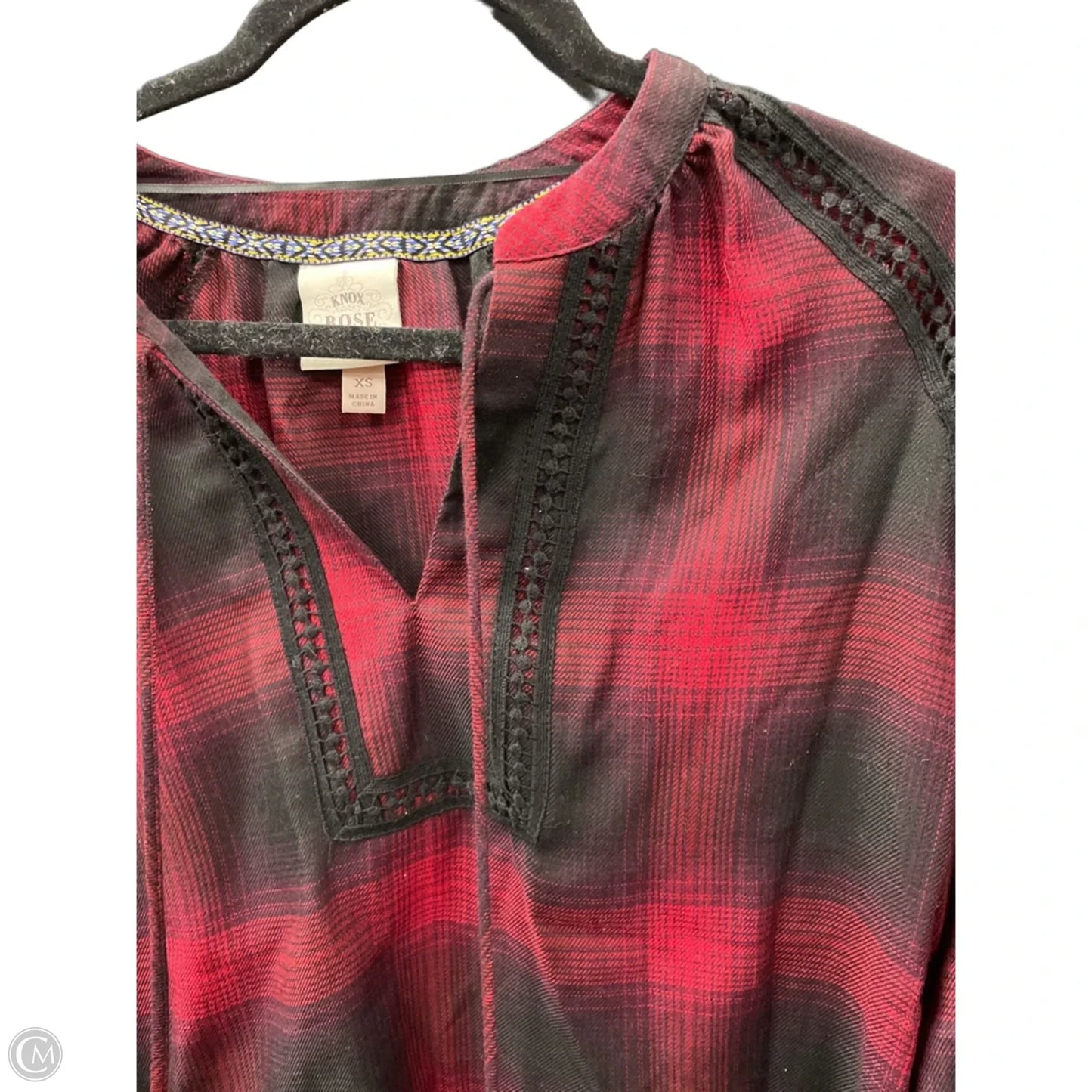 Top Long Sleeve By Knox Rose In Black & Red, Size: Xs