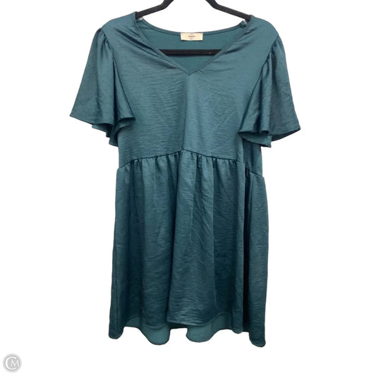 Dress Casual Short By Entro In Green, Size: M