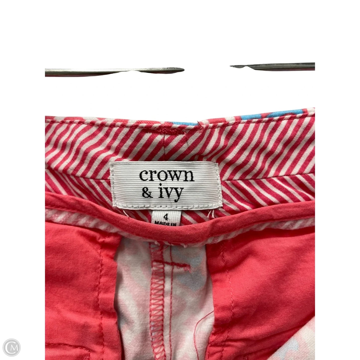 Shorts By Crown And Ivy In Geometric Pattern, Size: 4