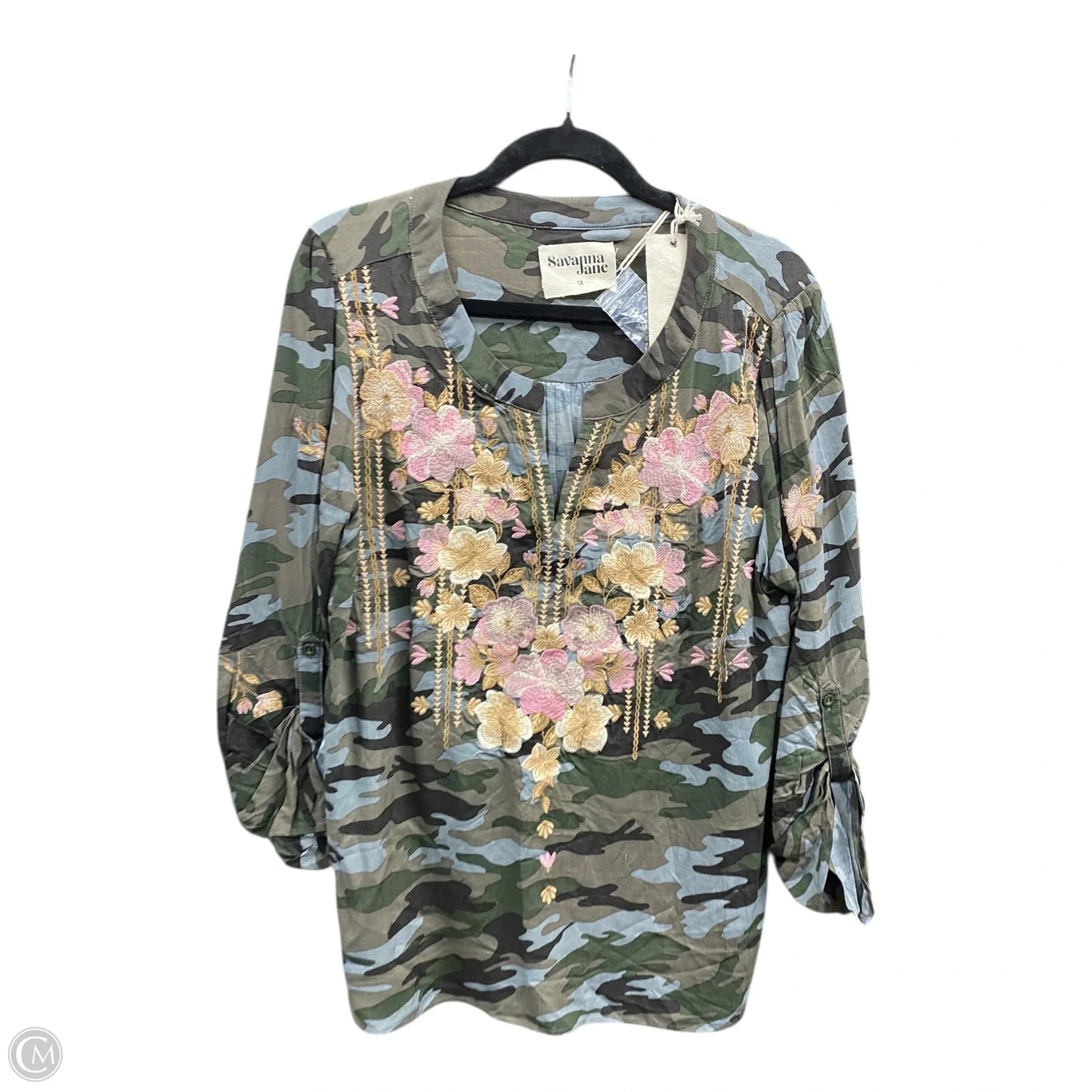 Top Long Sleeve By Savanna Jane In Camouflage Print, Size: 1x