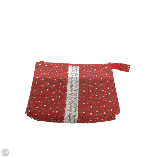 Makeup Bag By Clothes Mentor, Size: Medium