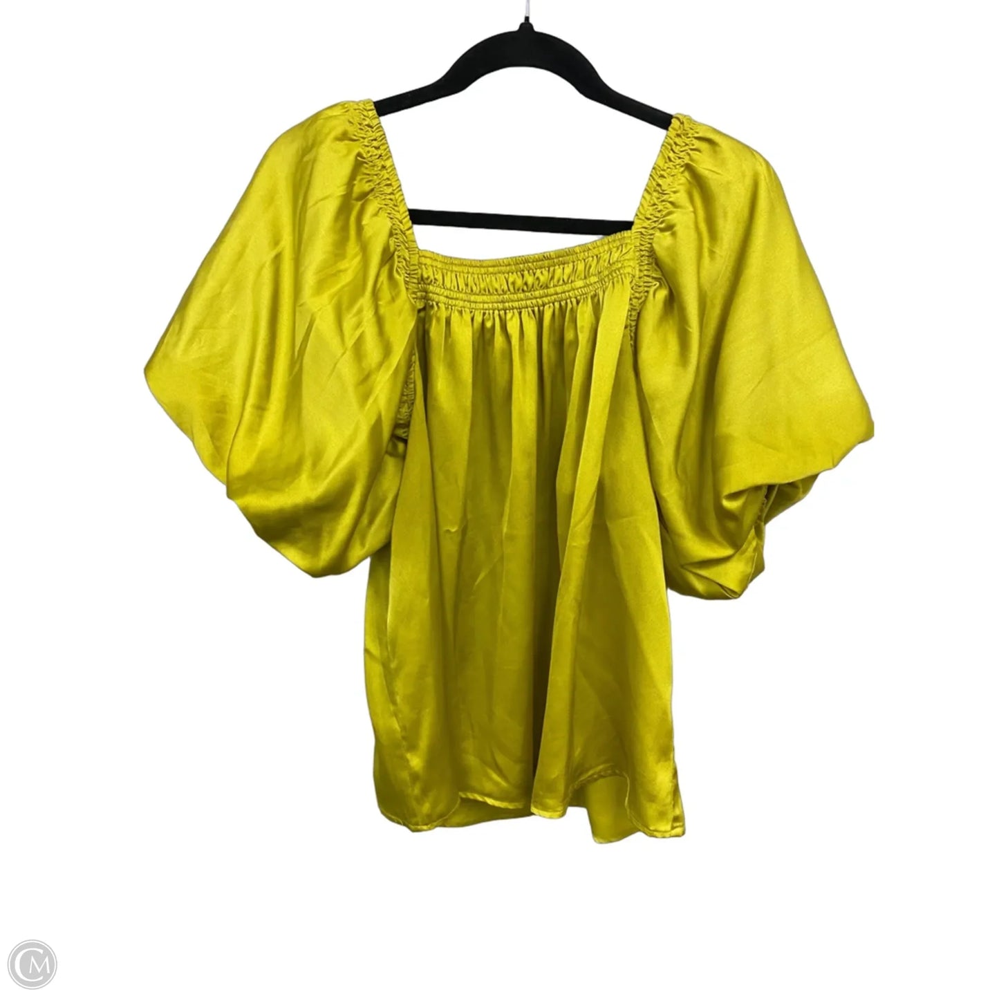 Top Short Sleeve By Entro In Green, Size: M