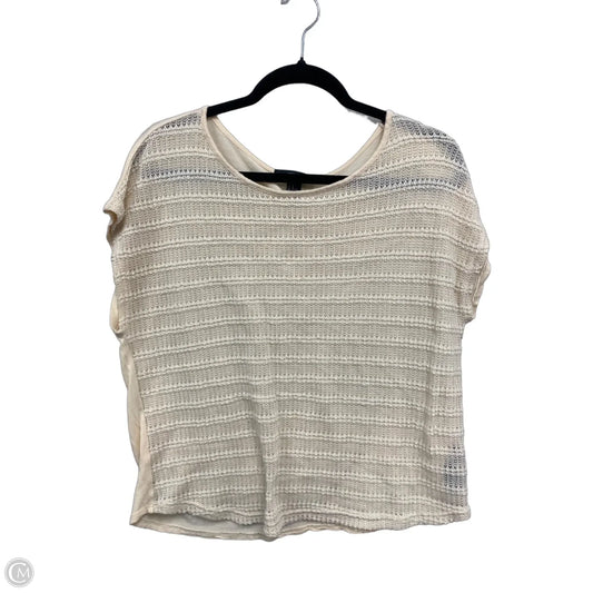 Top Short Sleeve By Forever 21 In Cream, Size: M