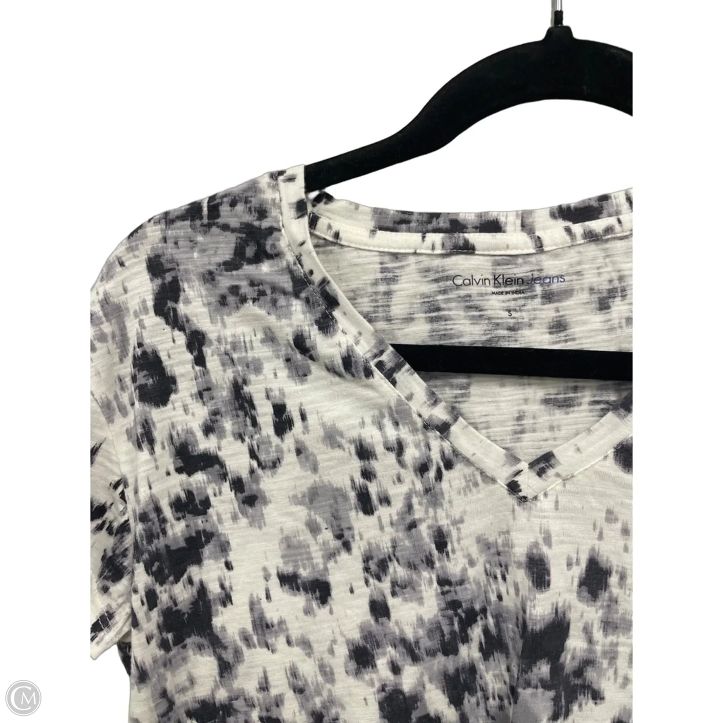 Top Short Sleeve By Calvin Klein In Grey & White, Size: S