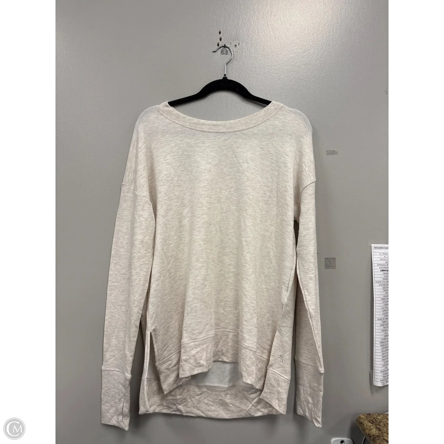 Sweatshirt Crewneck By Athleta In Cream, Size: M