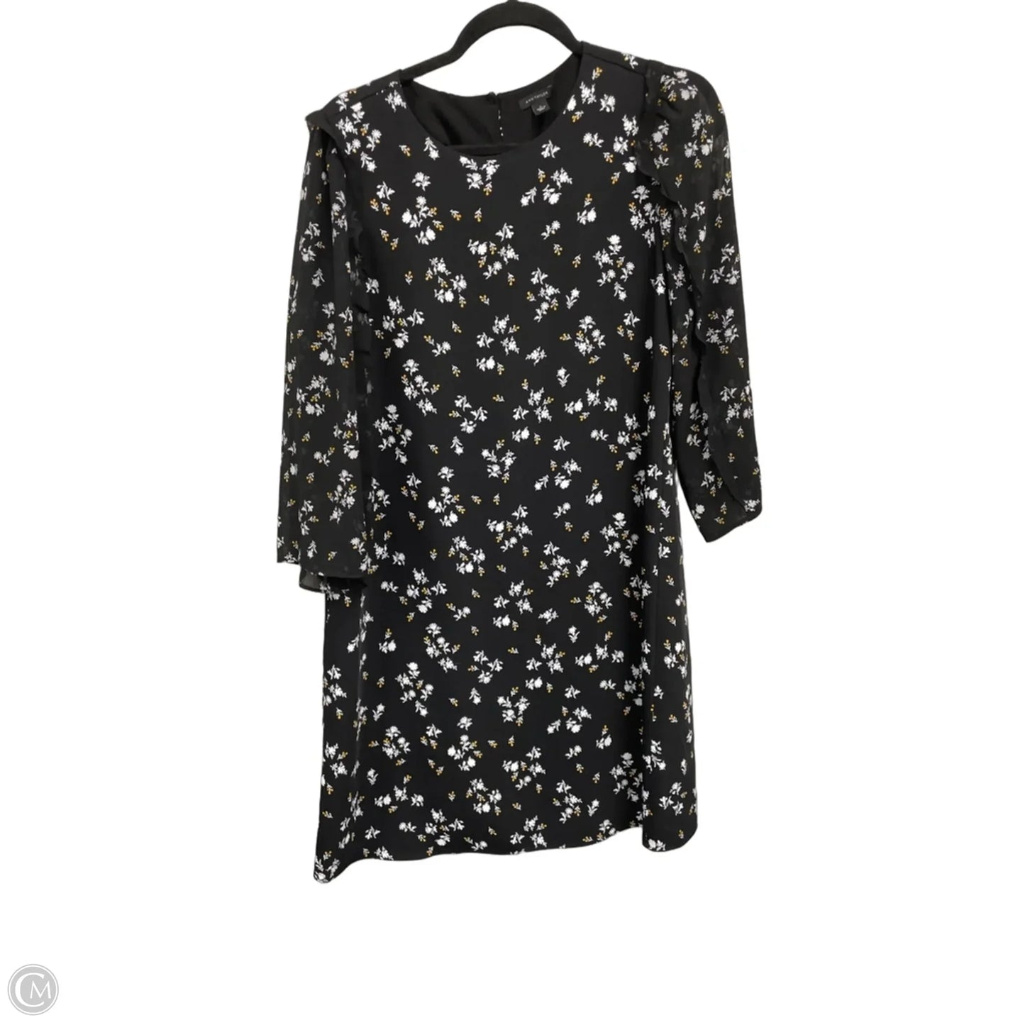 Dress Casual Short By Ann Taylor In Black & White, Size: 6