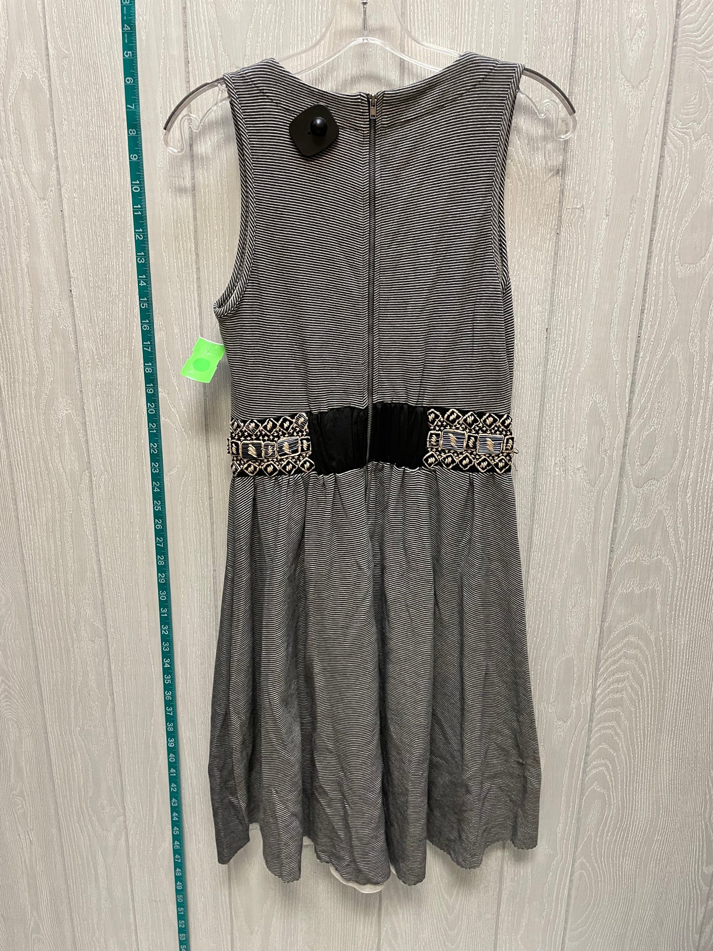 Dress Casual Short By Anthropologie  Size: M