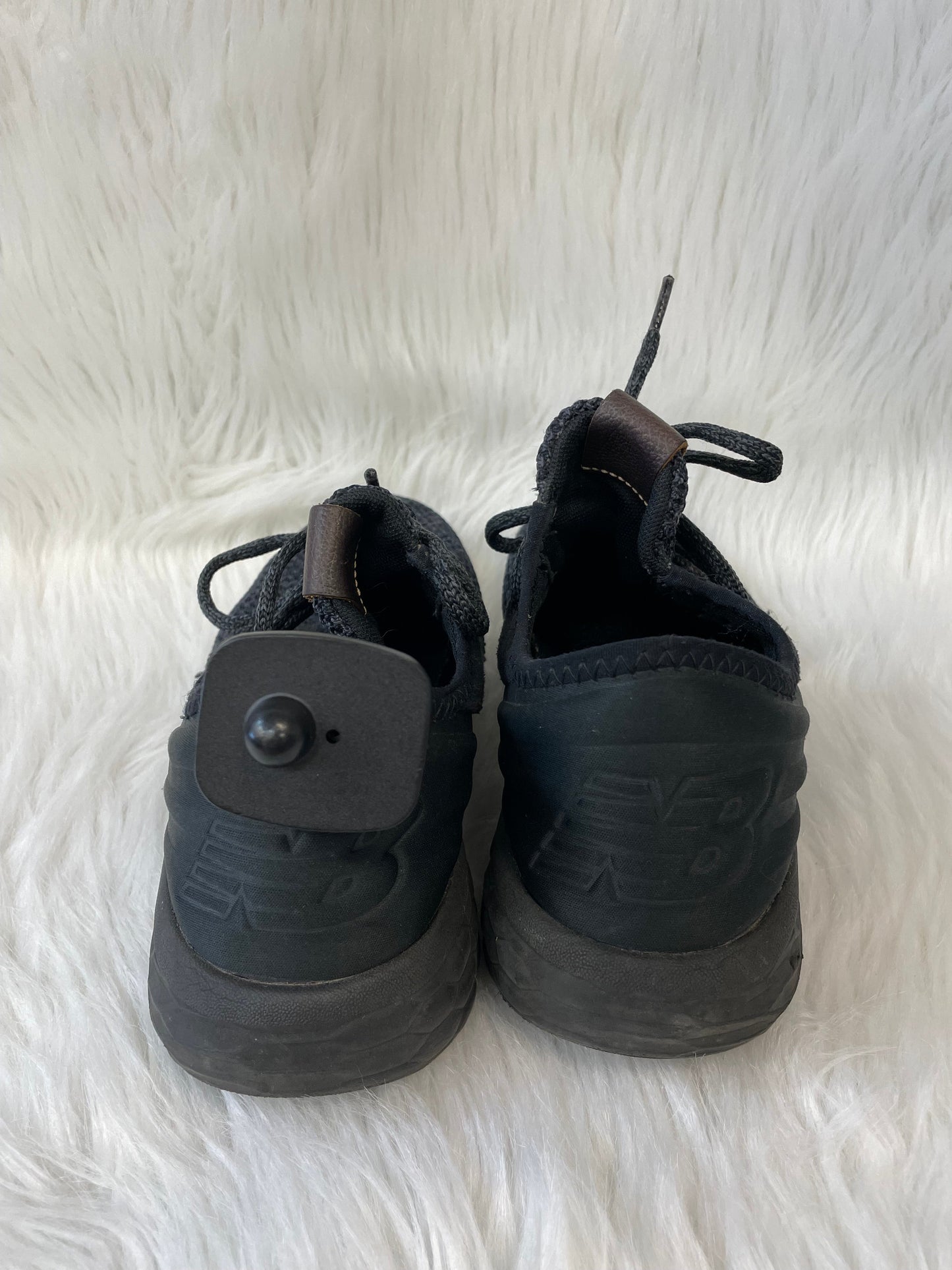 Shoes Sneakers By New Balance In Black, Size: 9.5