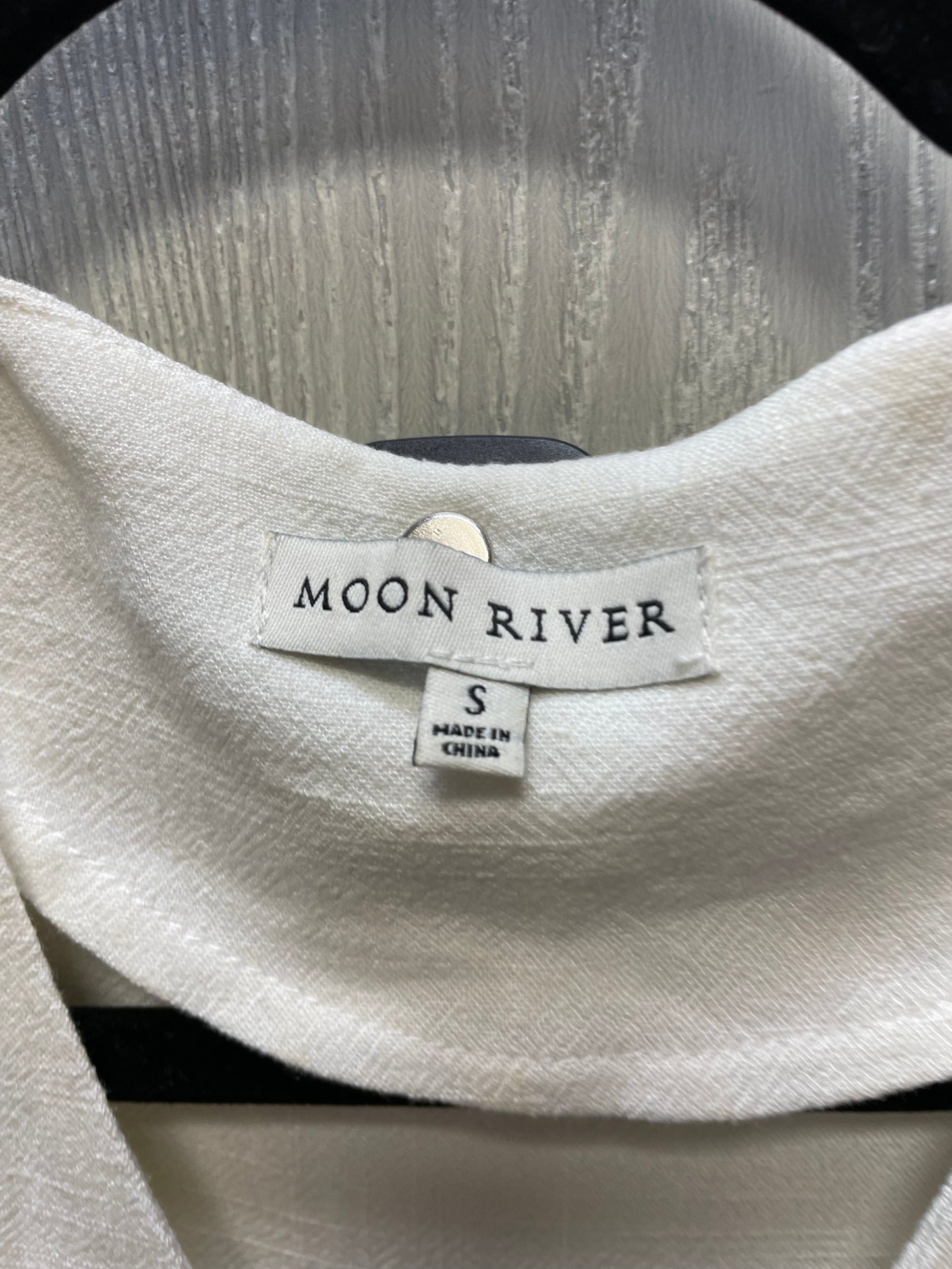 Dress Casual Short By Moon River In Cream, Size: S