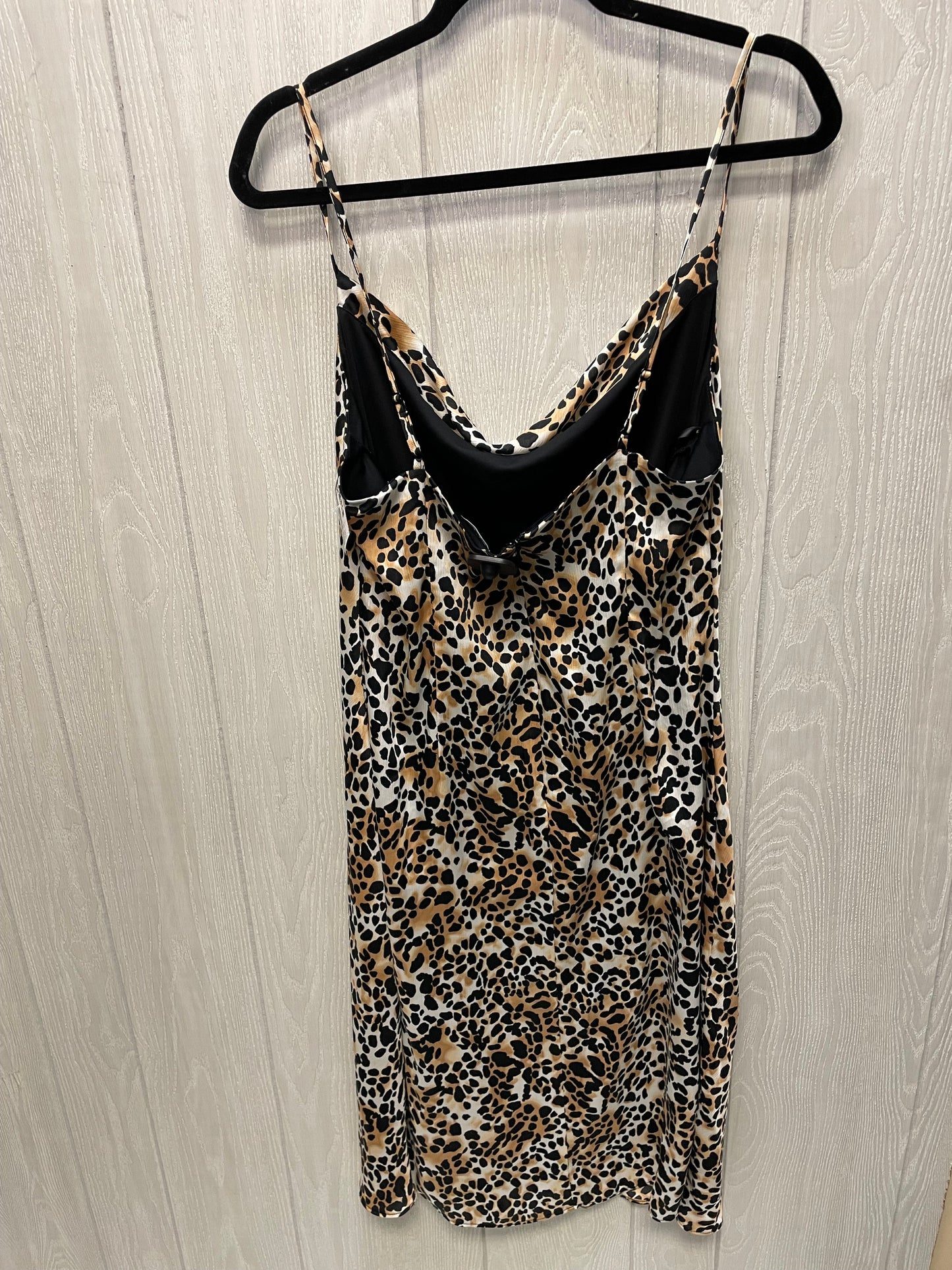 Dress Casual Short By Bcbg In Animal Print, Size: L