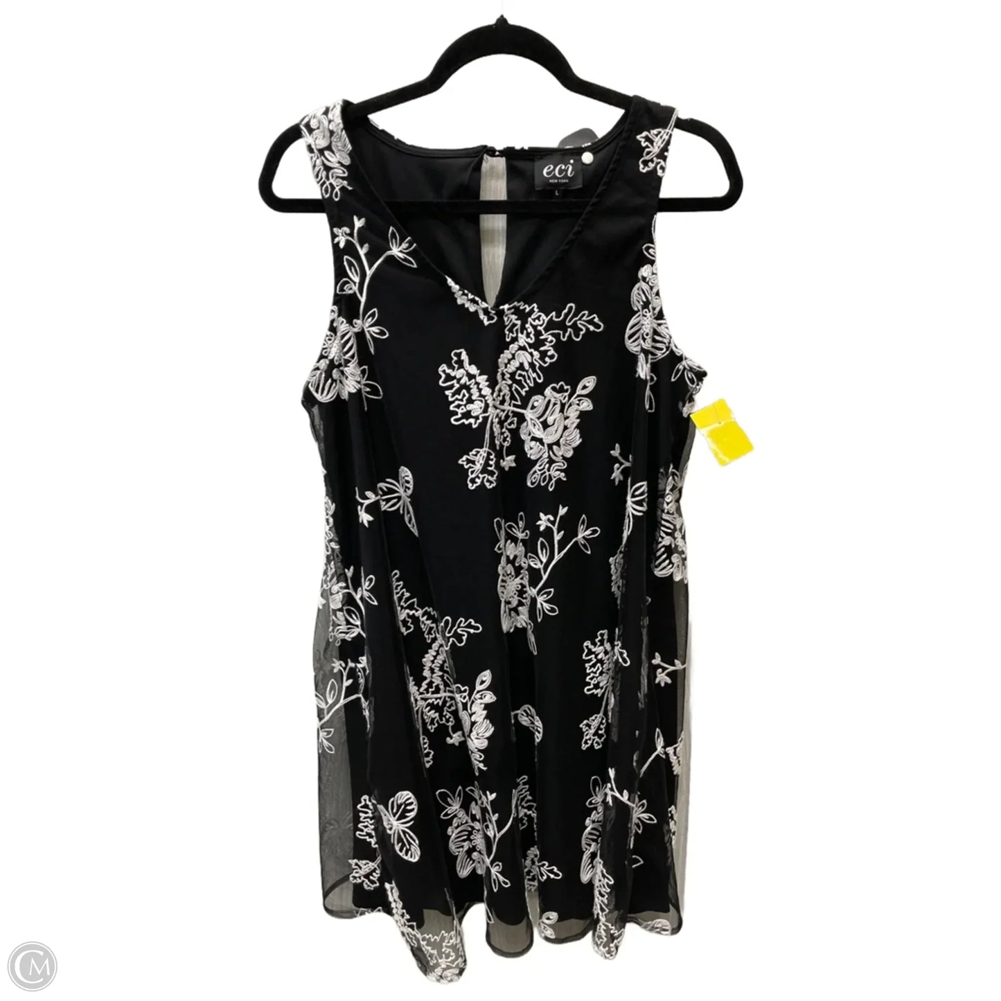 Dress Casual Short By Eci In Black & White, Size: L