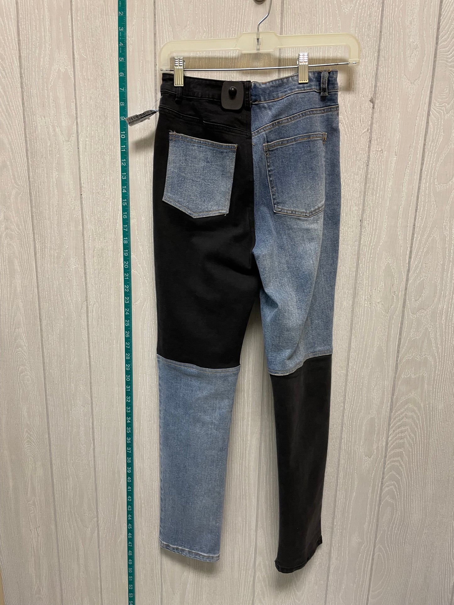 Jeans Skinny By Fashion Nova  Size: 4