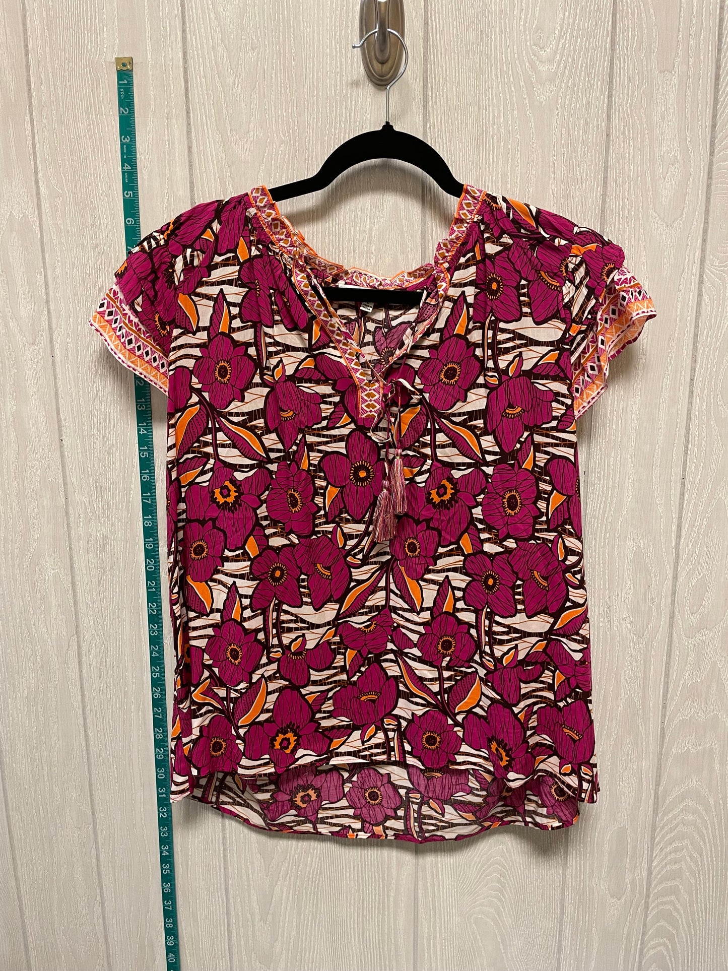 Top Short Sleeve By Rose And Olive  Size: L