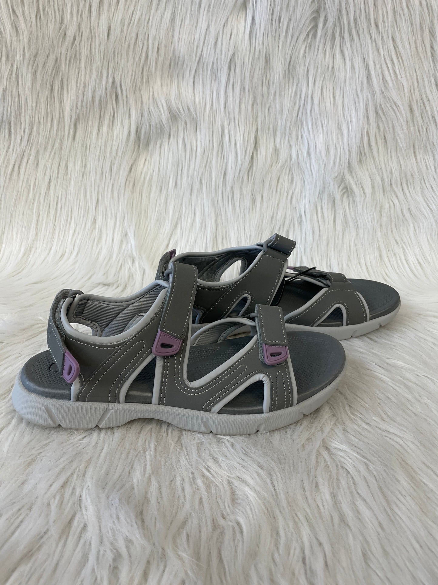 Sandals Sport By Khombu In Grey, Size: 9