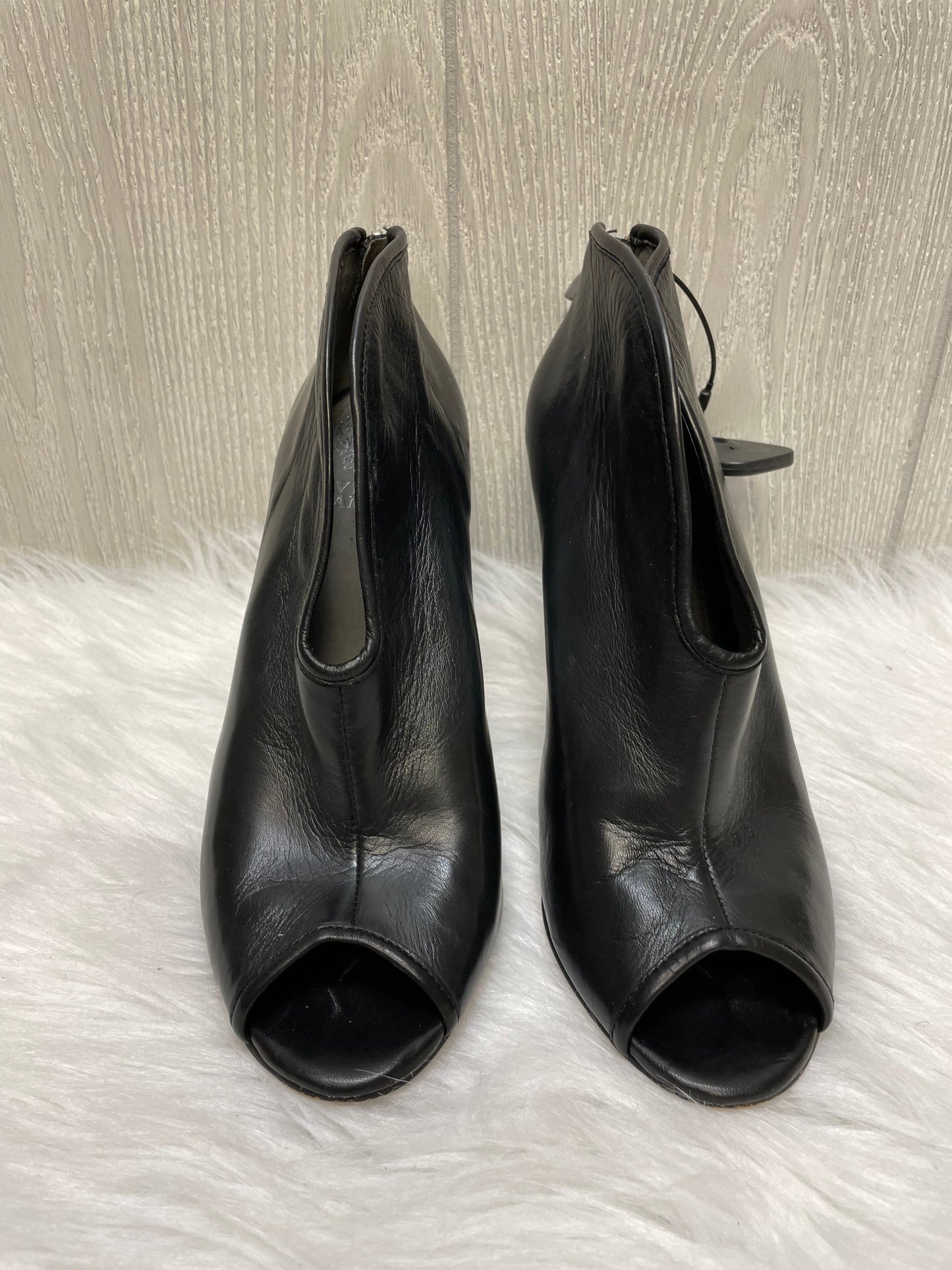Black Shoes Heels Block Vince Camuto, Size 7.5