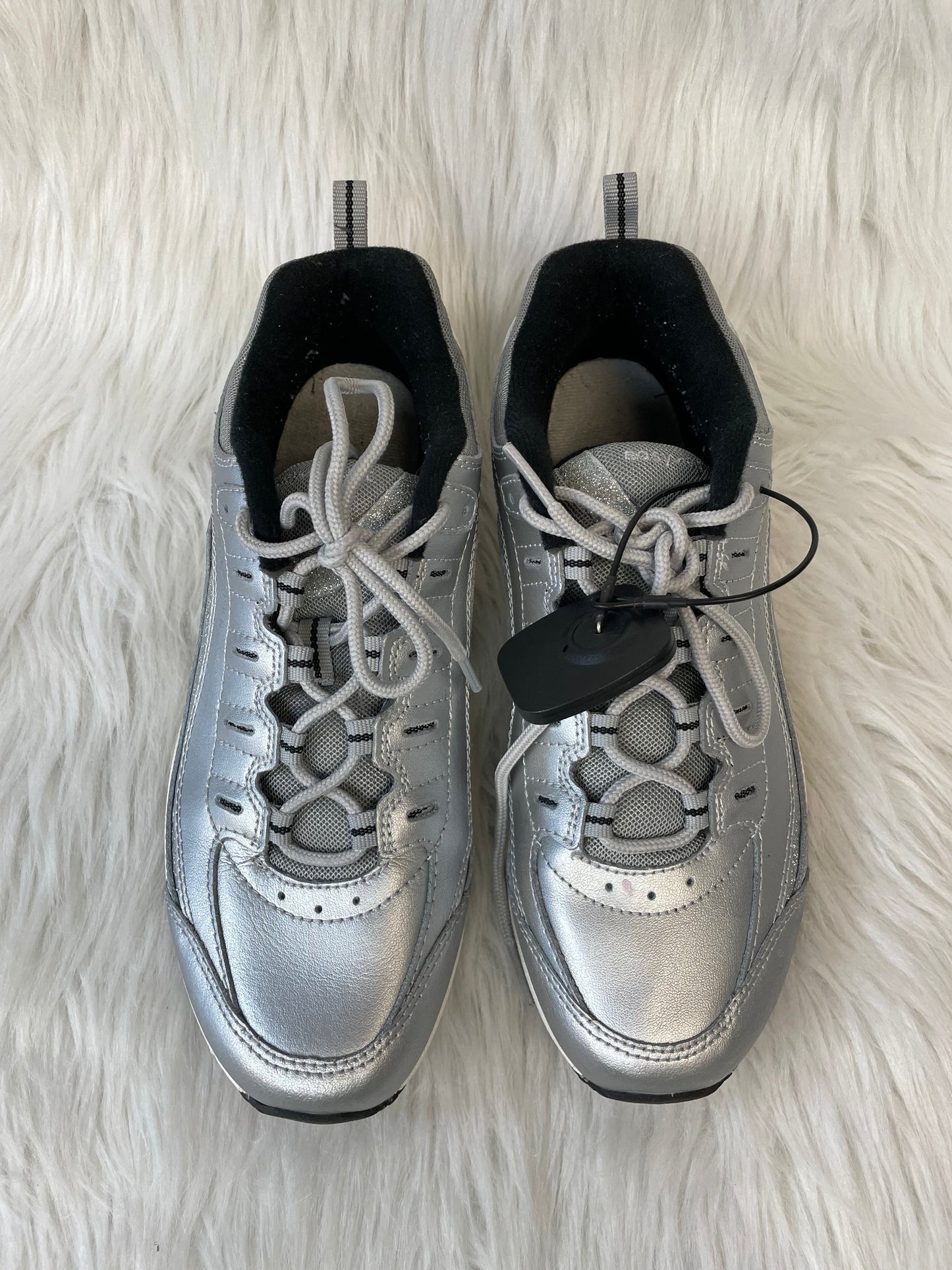 Silver Shoes Sneakers Easy Spirit, Size 9