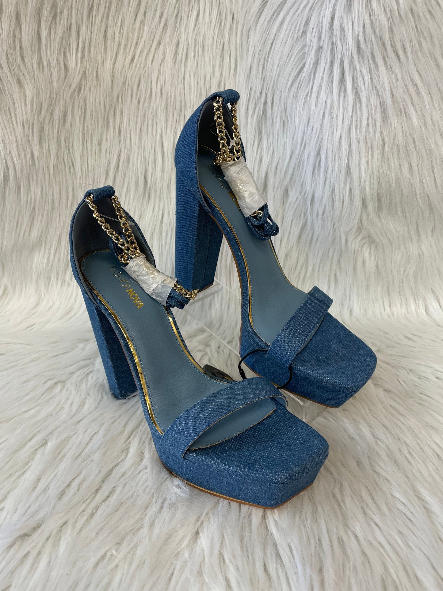 Blue Denim Sandals Heels Block Fashion Nova, Size 10