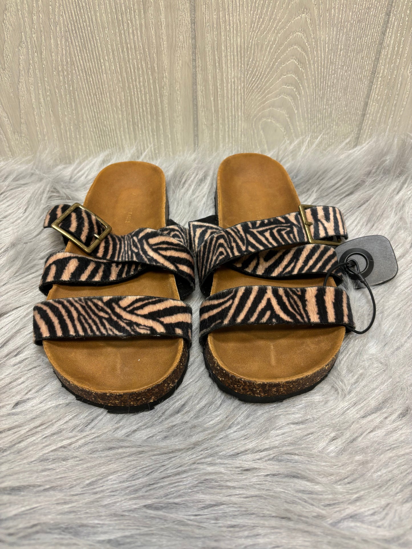 Zebra Print Sandals Flats American Eagle Shoes, Size 8