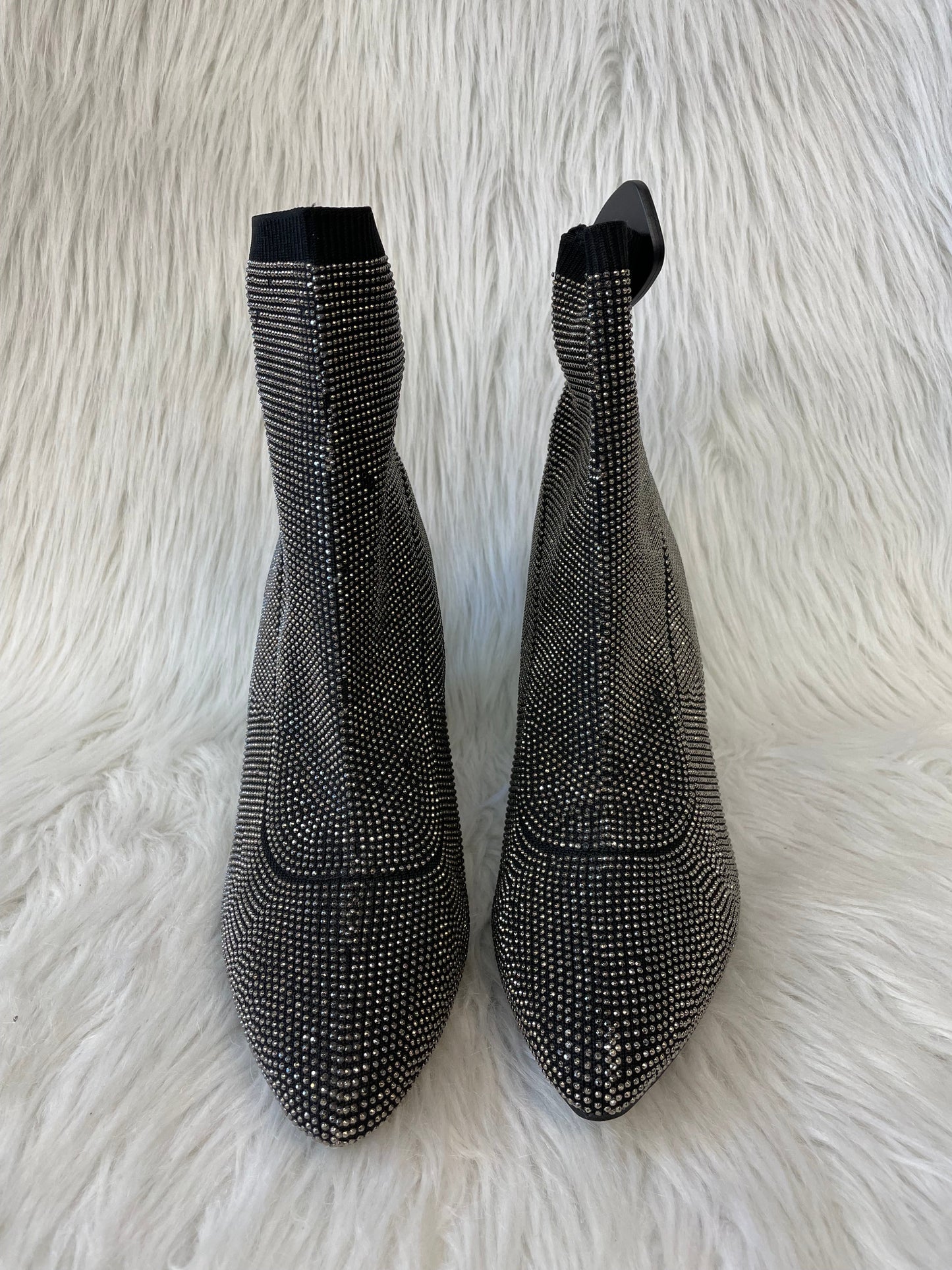 Black & Silver Boots Ankle Heels Clothes Mentor, Size 10