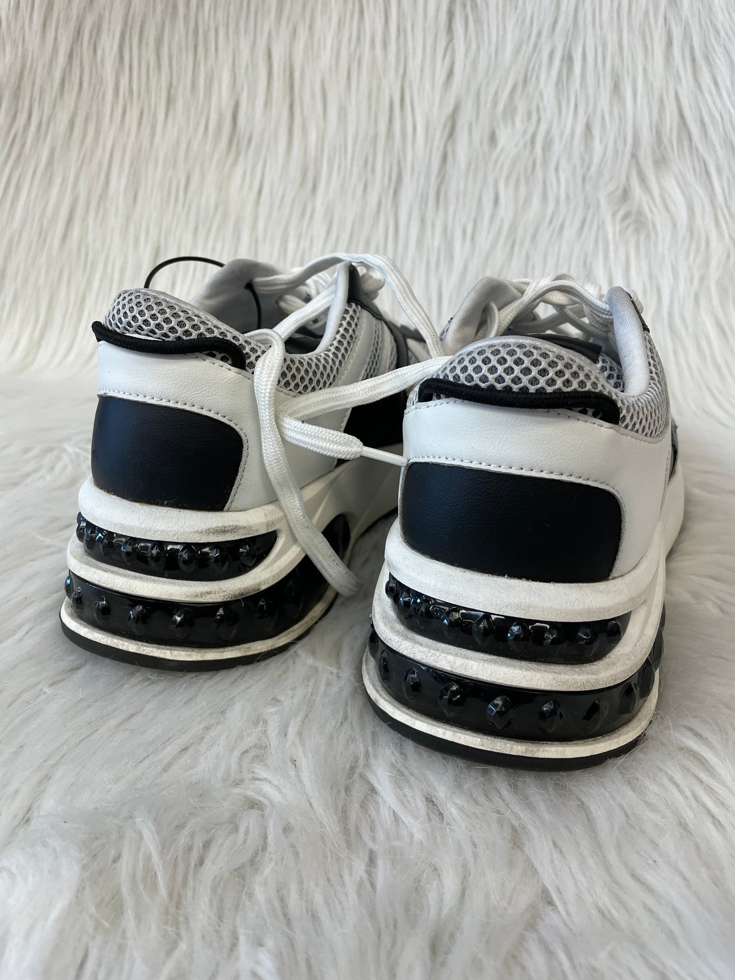 Black & White Shoes Sneakers Platform Steve Madden, Size 9.5