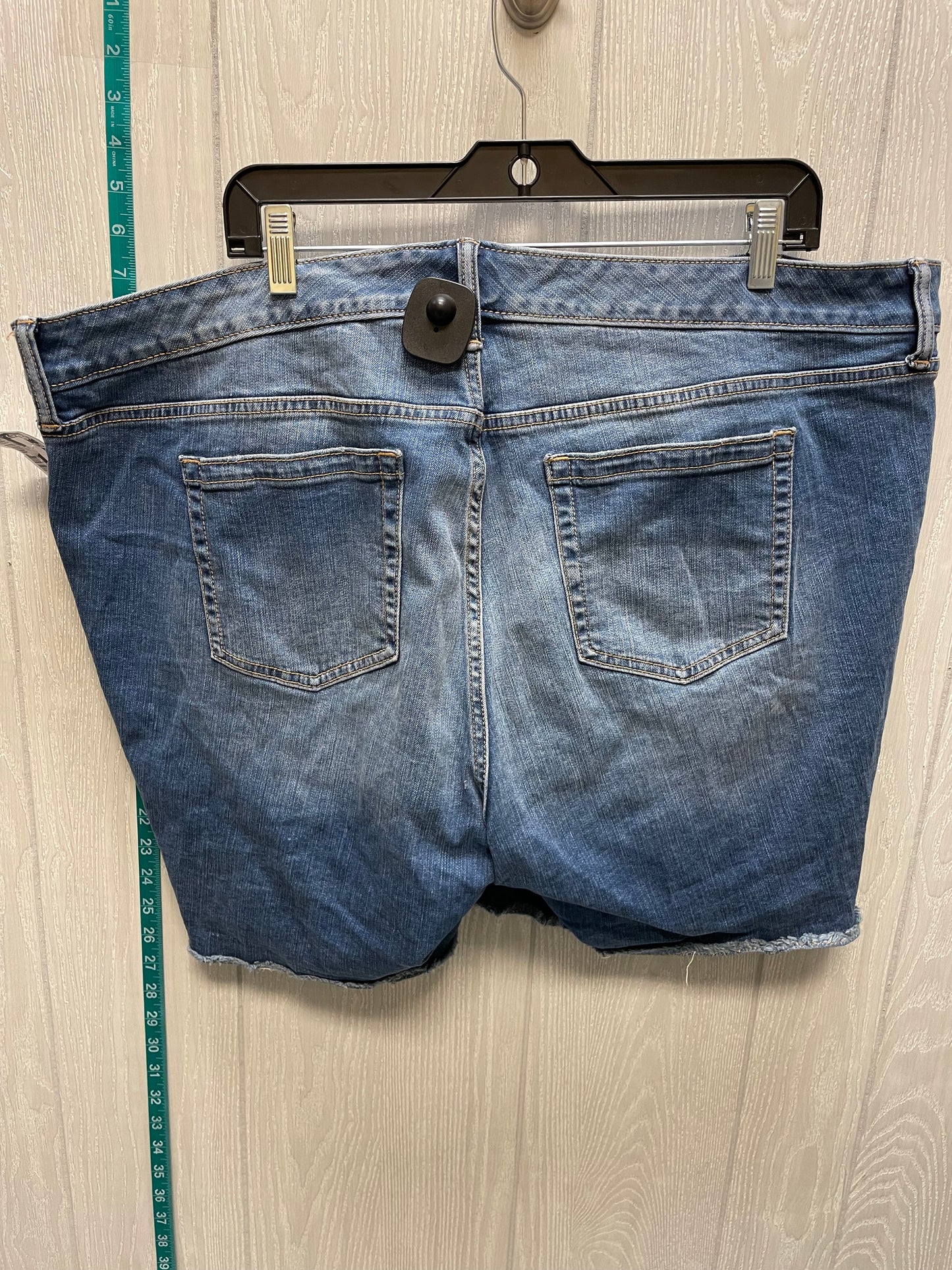 Blue Denim Shorts Torrid, Size 22