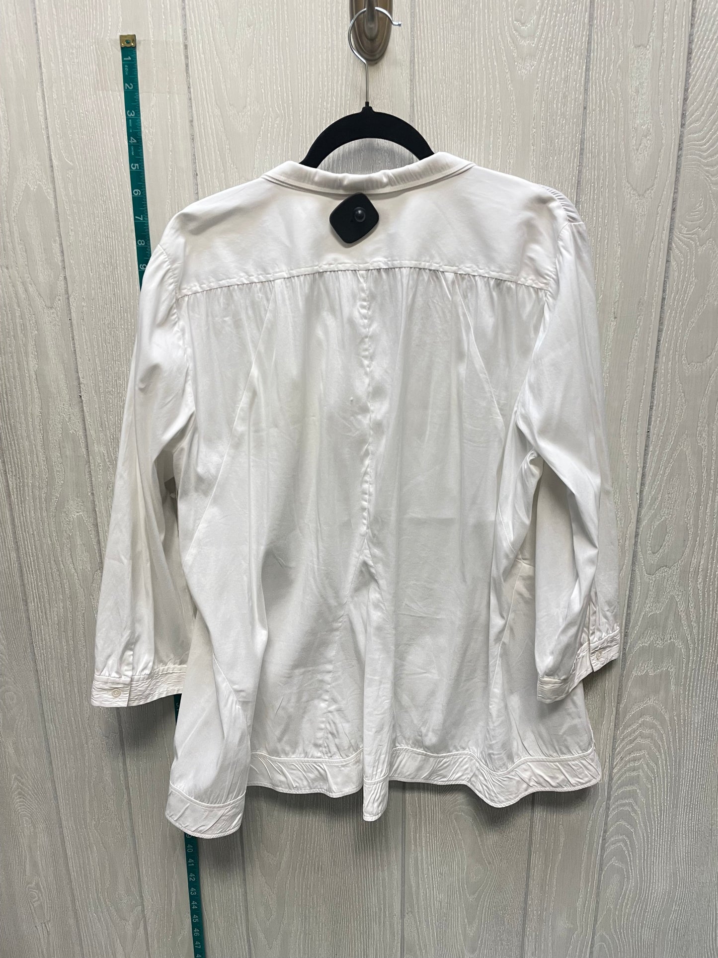 White Blouse Long Sleeve Lafayette 148, Size Xl